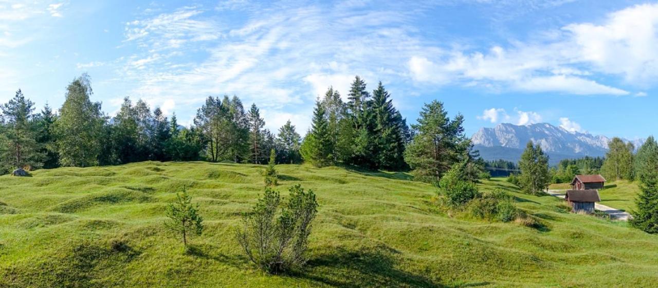 Ferienwohnungen Arnika Krün エクステリア 写真