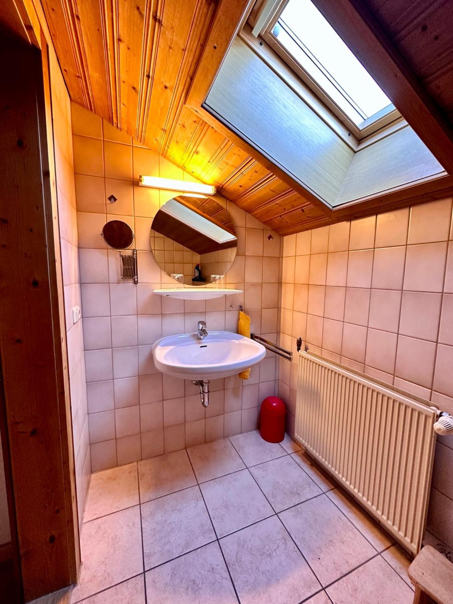Ferienwohnungen Arnika Krün エクステリア 写真
